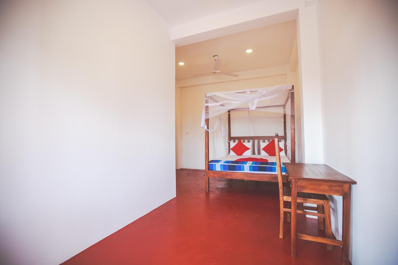 Lazies Midigama Hotell Eksteriør bilde